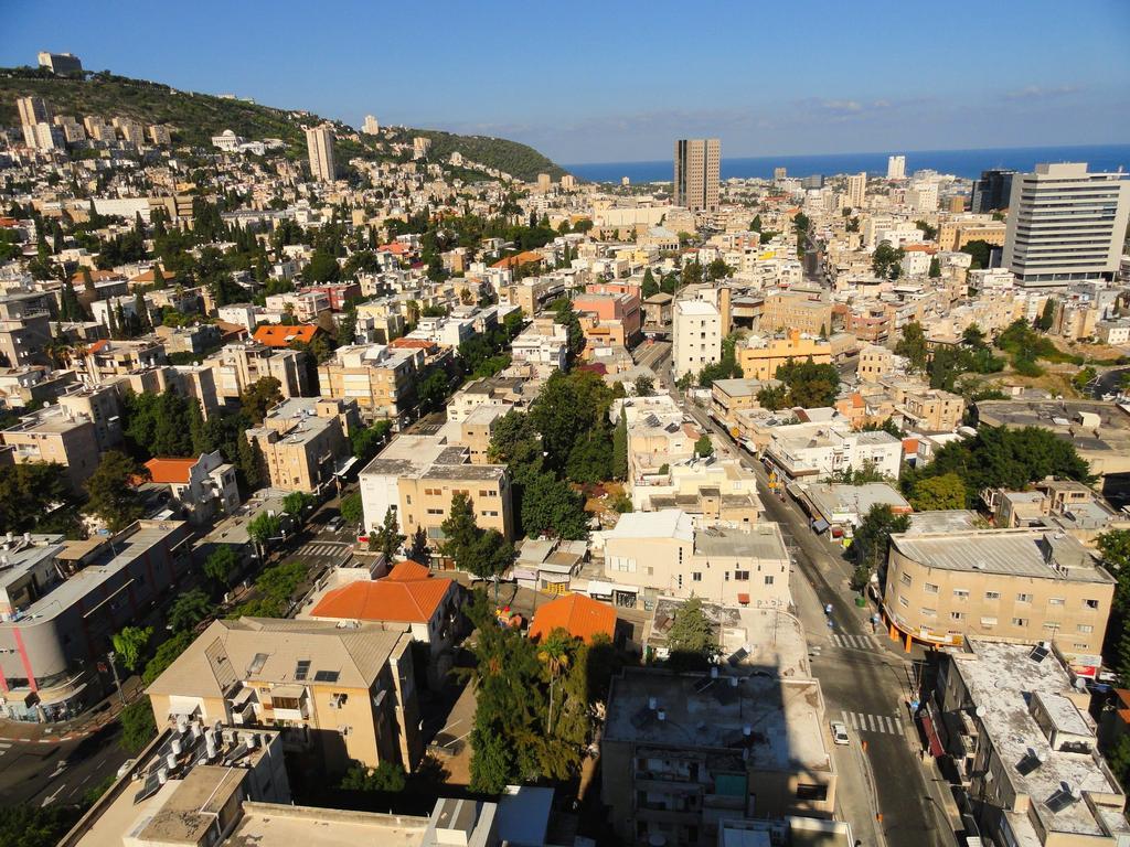 Market Hotel Haifa Exteriör bild