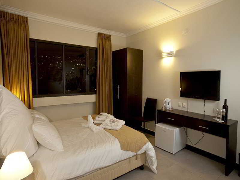 Market Hotel Haifa Exteriör bild