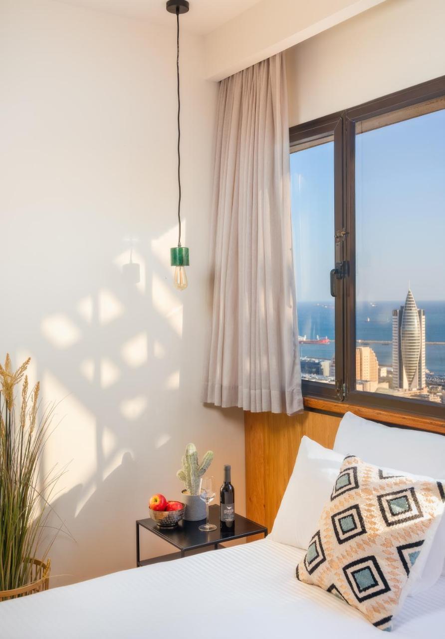 Market Hotel Haifa Exteriör bild